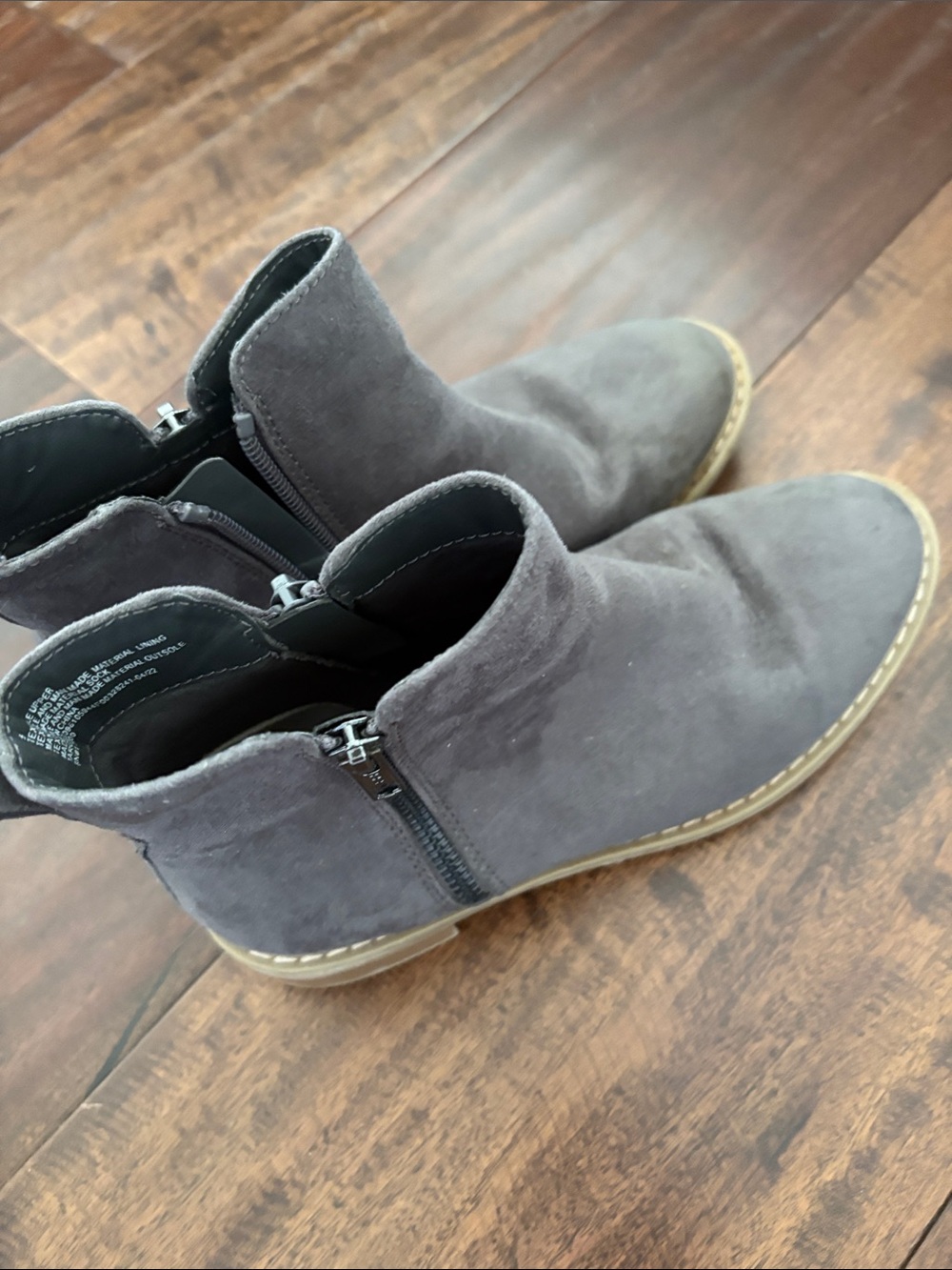 Universal Thread Gray Suede Kids Ankle Boots